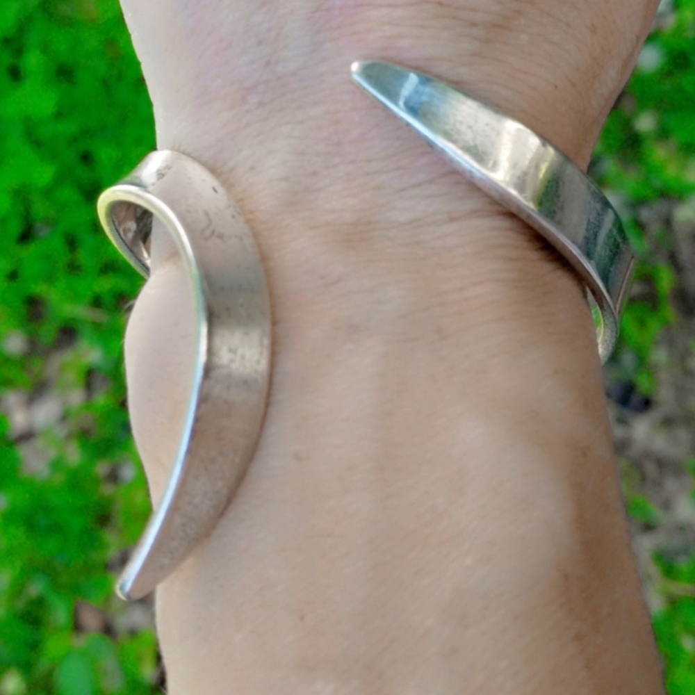 Vintage Sterling Silver Mid-Century Modern Cuff Bracelet - Picture 3 of 5